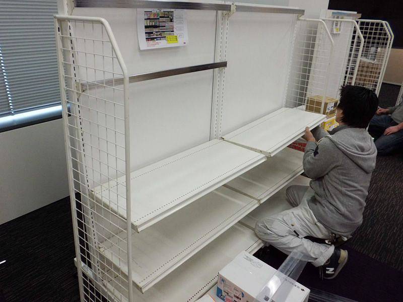 ゴンドラ棚 準備風景