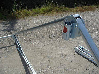 テントの組み方6 合掌