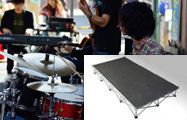 教室でバンドの演奏の際に 簡単ステージを使用