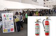 大学祭の模擬店に 消火器を設置