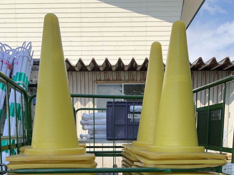 カラーコーンもご利用いただきました