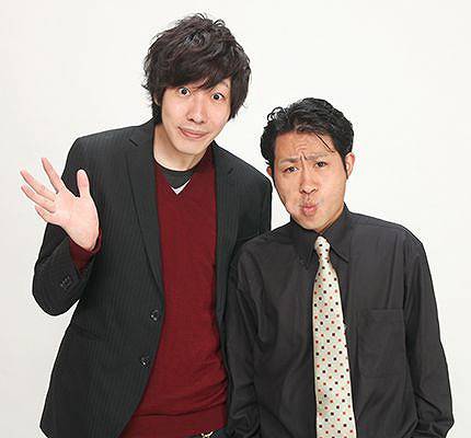 ファニーチャップの漫才パフォーマンス