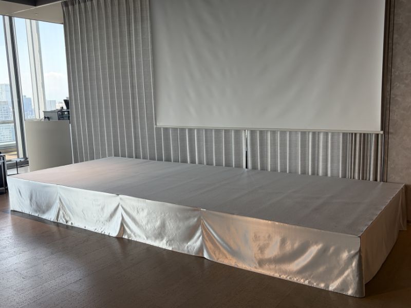 決算報告の会場設営