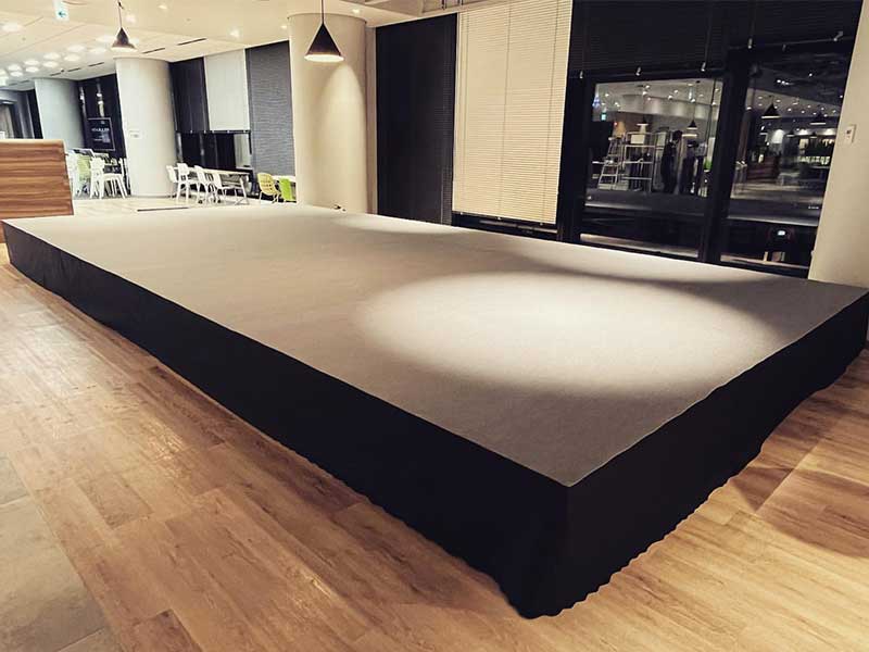 簡単ステージ 現場写真