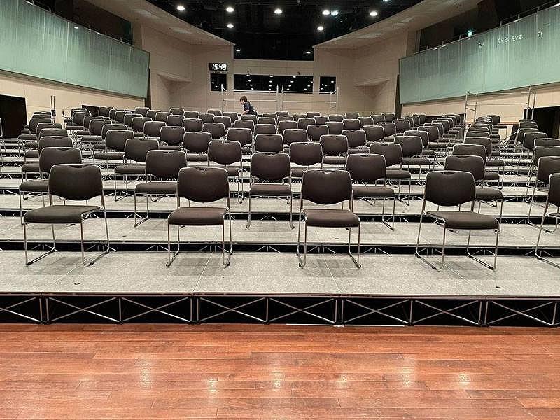 簡単ステージ 大型雛壇2