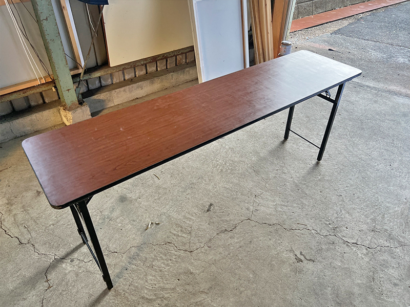 会議用デコラテーブル W1,800×D450mm 詳細②