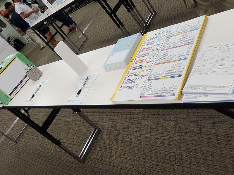 脚伸縮テーブル 会場写真