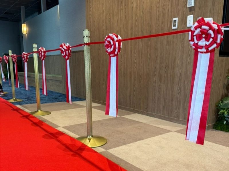 テープカット 画像