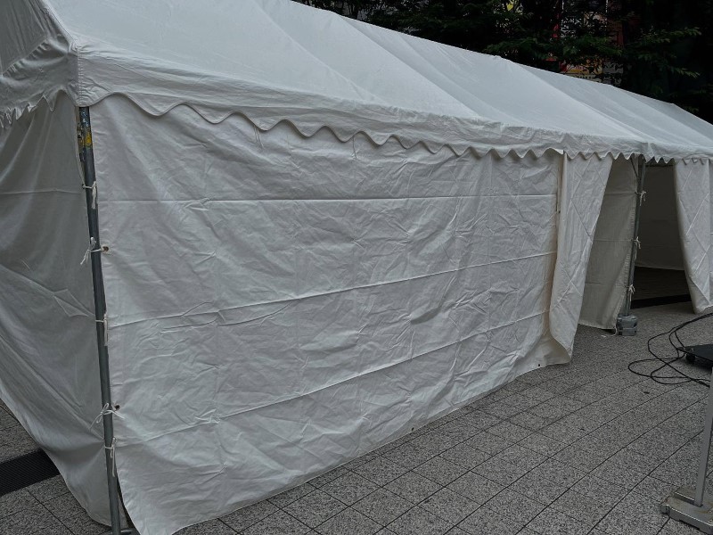 仮設トイレの使用例